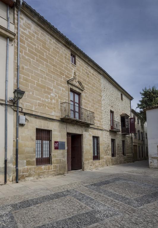 Alvaro De Torres Boutique Úbeda Exterior foto