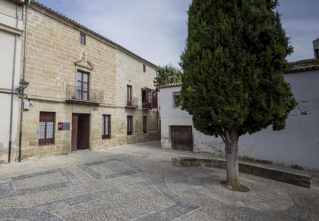 Alvaro De Torres Boutique Úbeda Exterior foto