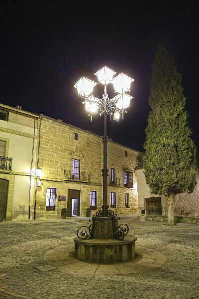 Alvaro De Torres Boutique Úbeda Exterior foto